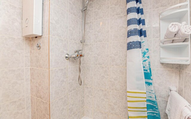Amazing Apartment in Vodice With Wifi and 2 Bedrooms