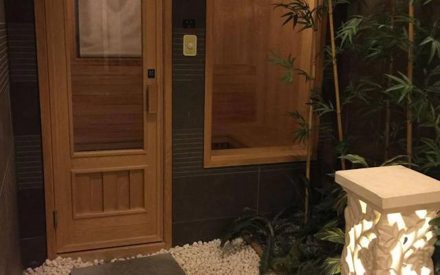 Discovery Motel - Yanping