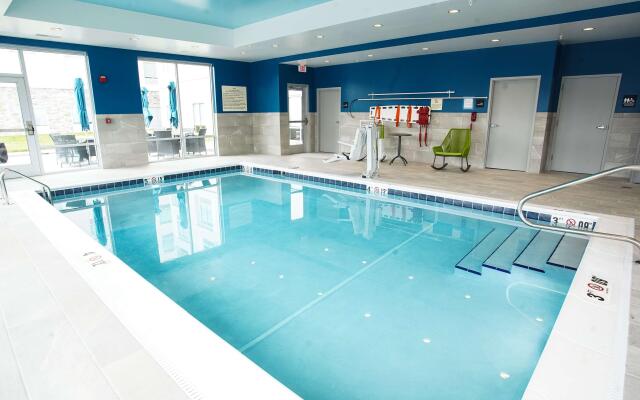 Hampton Inn & Suites St. Clairsville