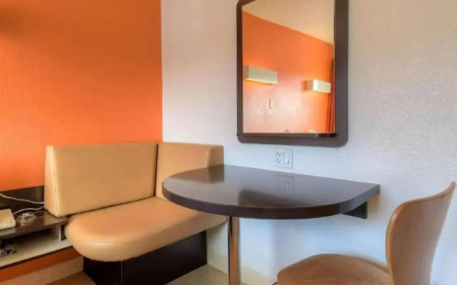 Tropicana Stays By Townhouse