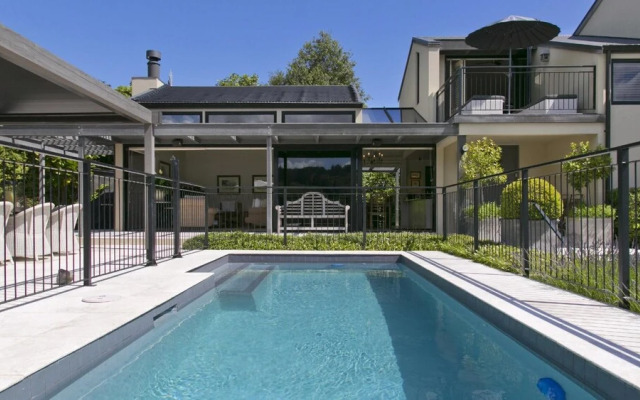 Villa 2 Ngahere