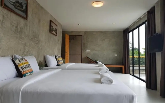 Laemsai Resort