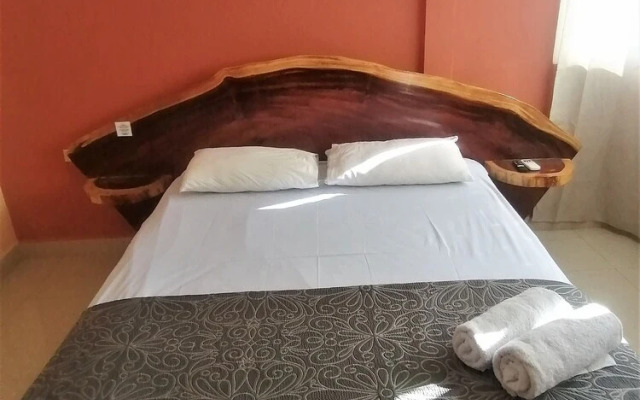 San Roque Hostal