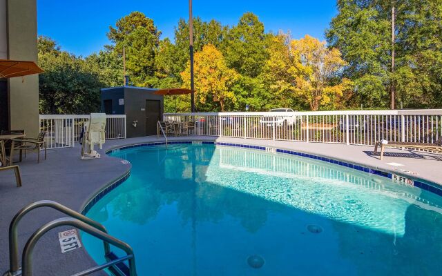 Best Western Plus Lexington Inn