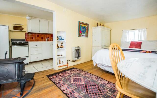 Taos Goji Farm & Eco-Lodge Retreat