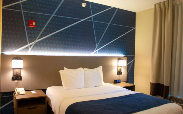 Country Inn & Suites by Radisson, Rock Falls, IL