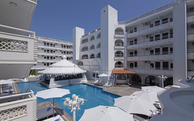 Hotel Fiesta Mexicana