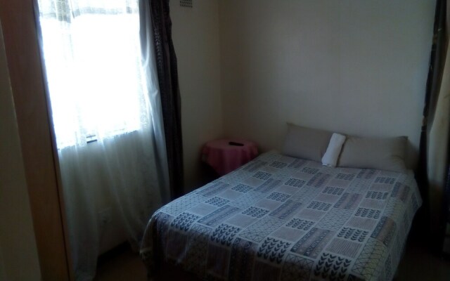 Crisovik Guest House