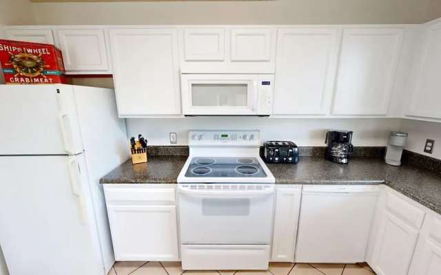 Grand Caribbean East 101 2 Bedroom Condo