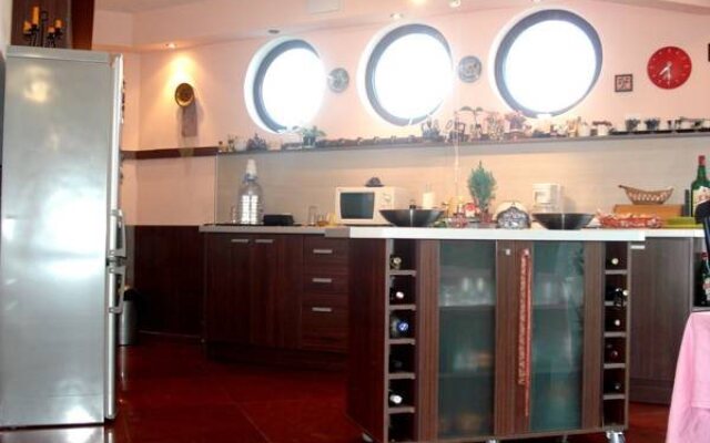 Guest Rooms Sea View