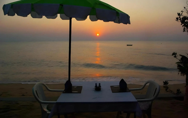 Sea Falcon Hotel