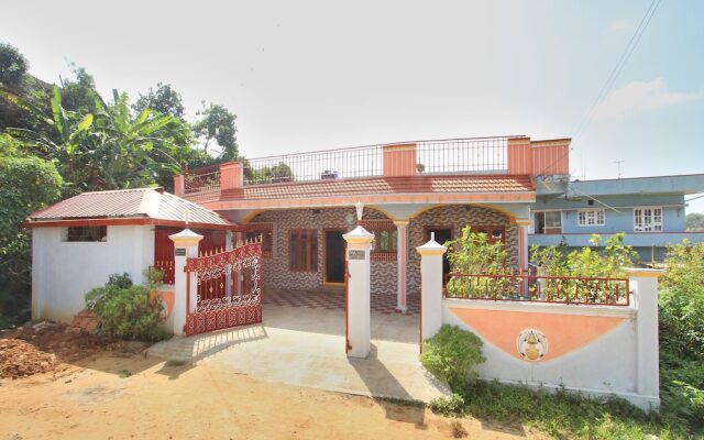 OYO 10918 Home Coorg Coffee Nest