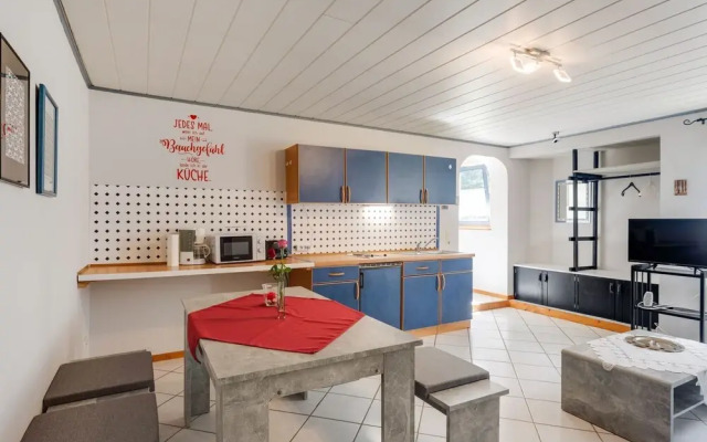 Welcoming Apartment in Hilscheid with Garden