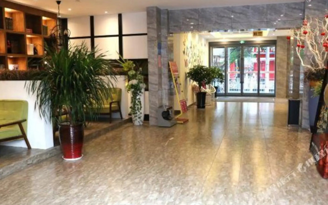 Hongguo Hotel (Zhengzhou Guomao 360)