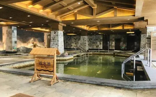 Changbai Mountain Landscape International Eco-Exchange Center