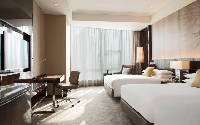 Renaissance Shanghai Pudong Hotel