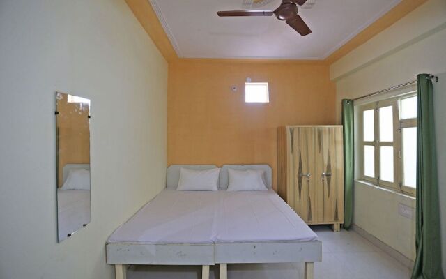 SPOT ON 48911 Sukhrali Residency