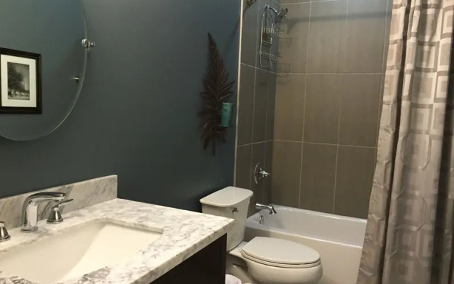 Printers Alley by YouRent