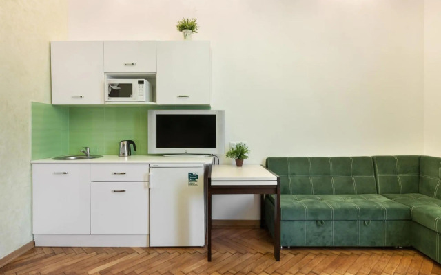 Apartment on Dudayeva 17