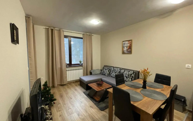 Apartment E23 Borovets Gardens