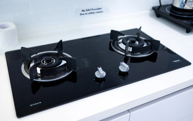 13a-Georgetown Beacon Executive Suites #Infinity Pool