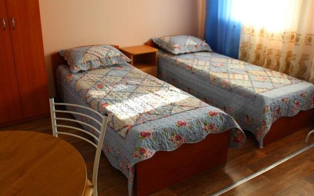 U Azovskovo Morya Mini-hotel
