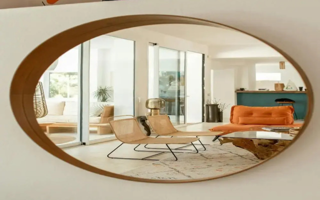 Lavish Villa Near Cala Llonga