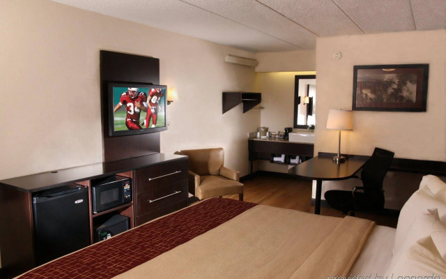 Red Roof Inn PLUS+ Atlanta - Buckhead