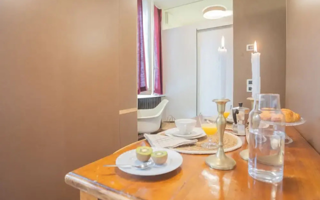 Viav by Rent All Como