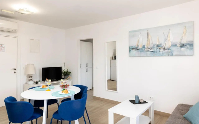 Apartments Sandra Solitudo II