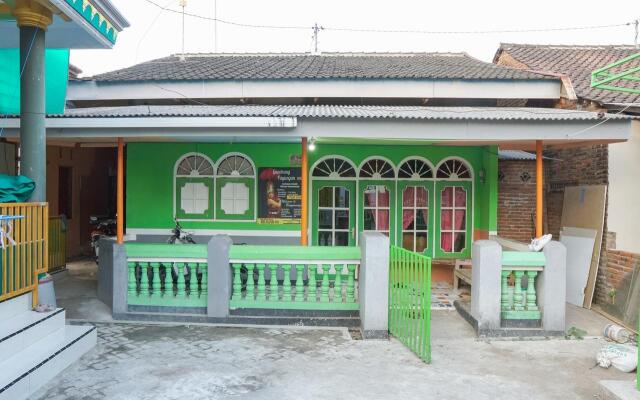 Gandrung Payungan Inn