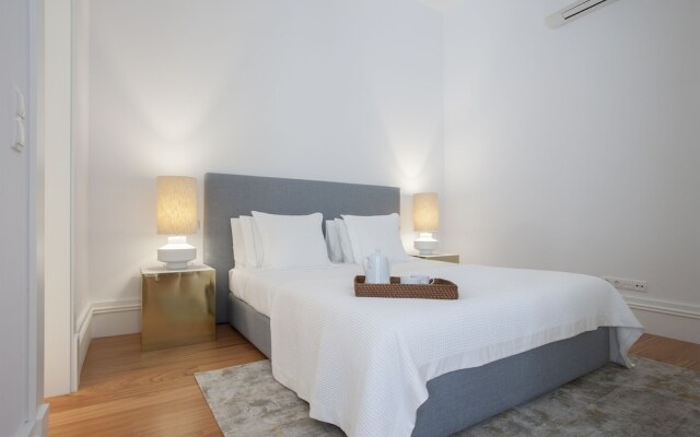 Liiiving - Aliados Luxury Apartment I