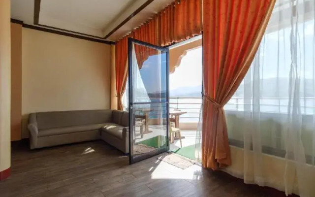 Seaborne Hotel by RedDoorz