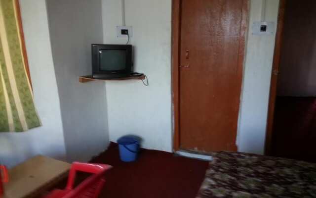 Rising Moon Guest House