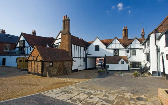 The Kings Arms Hotel