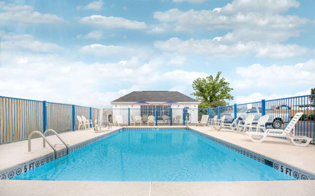 Baymont By Wyndham Prattville/Montgomery