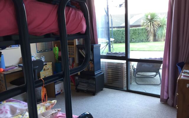 Quail Rise - Home with spectacular views