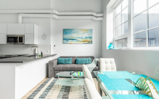 2Br Amazing Loft Free Parking Gym