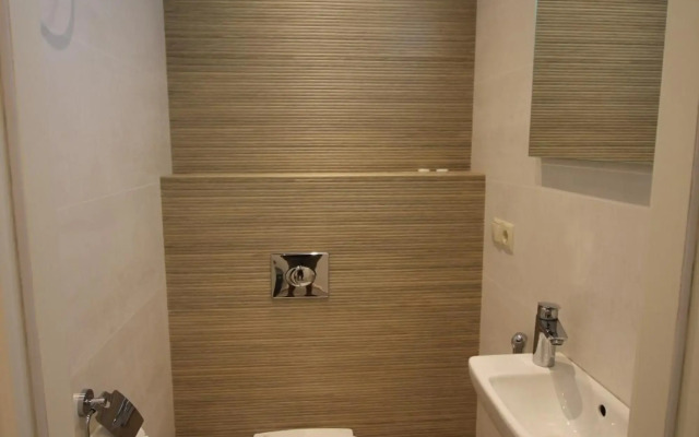 Super Luxury Apartments