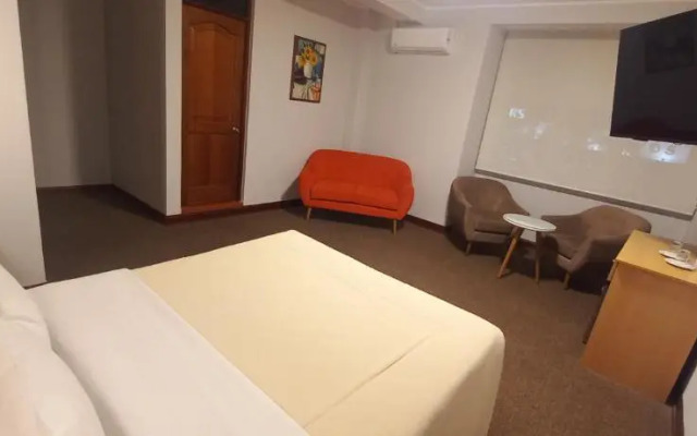 Javier Prado Inn