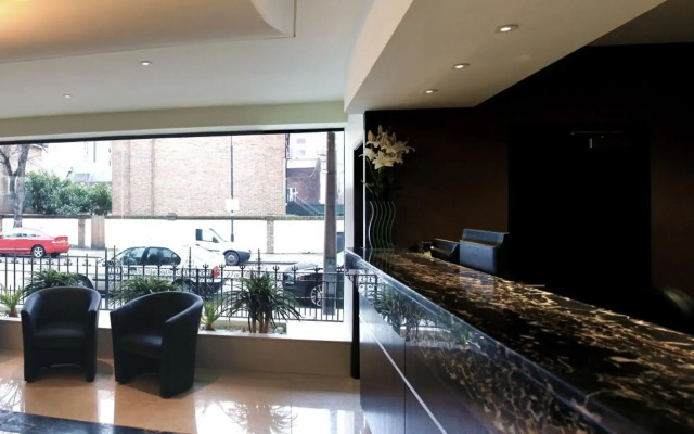 Hotel Lily
