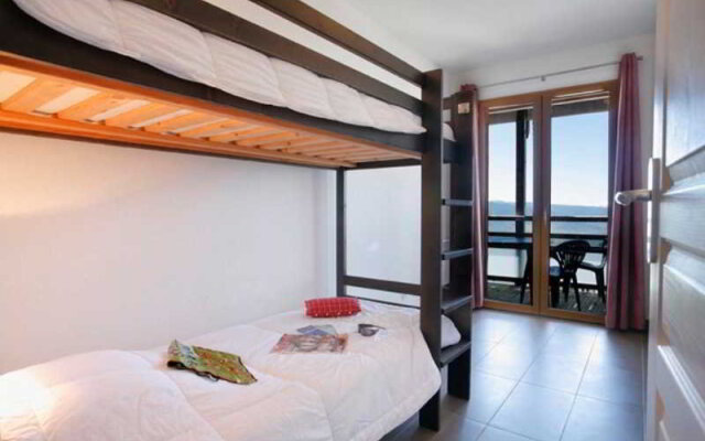 Lagrange Prestige, Le Pic De Lours