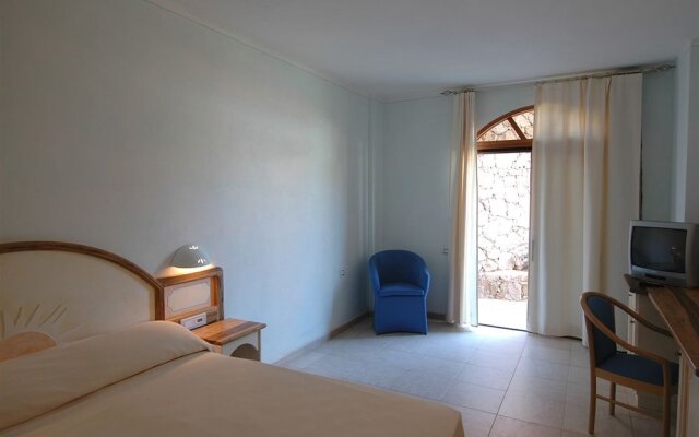 Orovacanze Resort Capo D'Orso