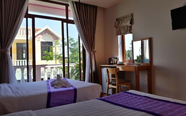 Pink House Homestay