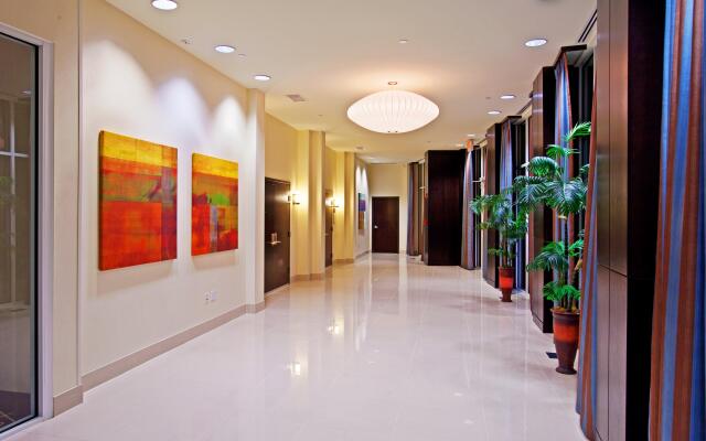 Holiday Inn Louisville Airport - Fair/Expo by IHG