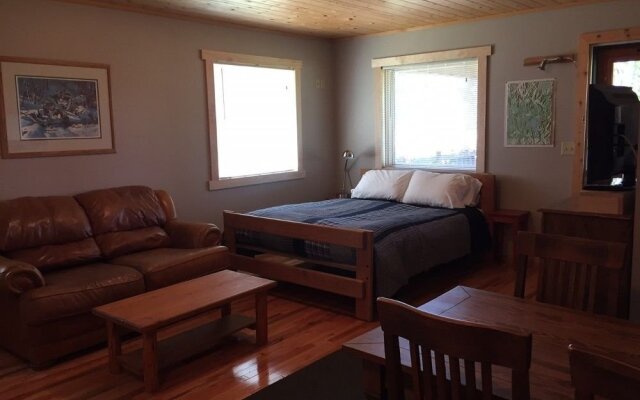 Canyon Cabins Lodging