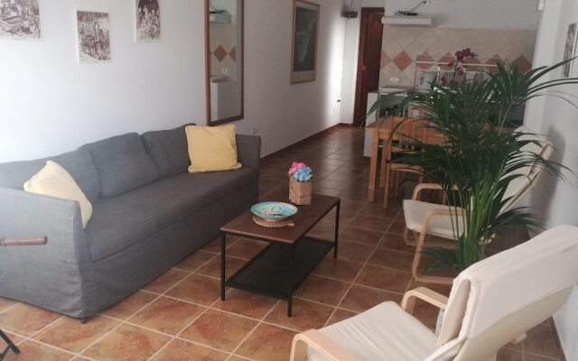 Emblema Suites - Adults Only