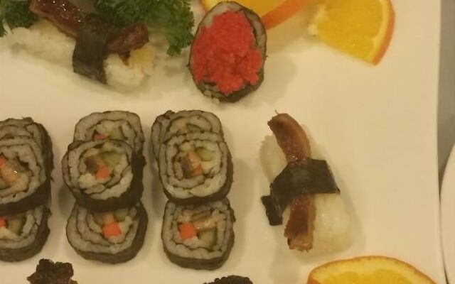 Chengdu West Care Hotel