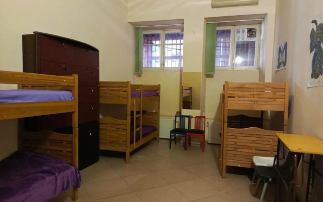 Milan GuestHouse in Old Tbilisi