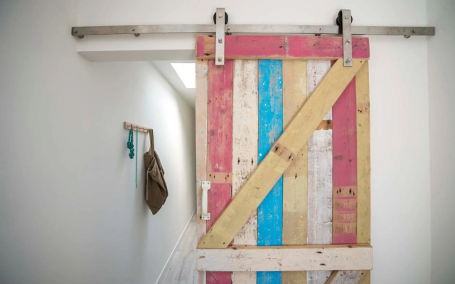 The Bond Studio FREE PARKING